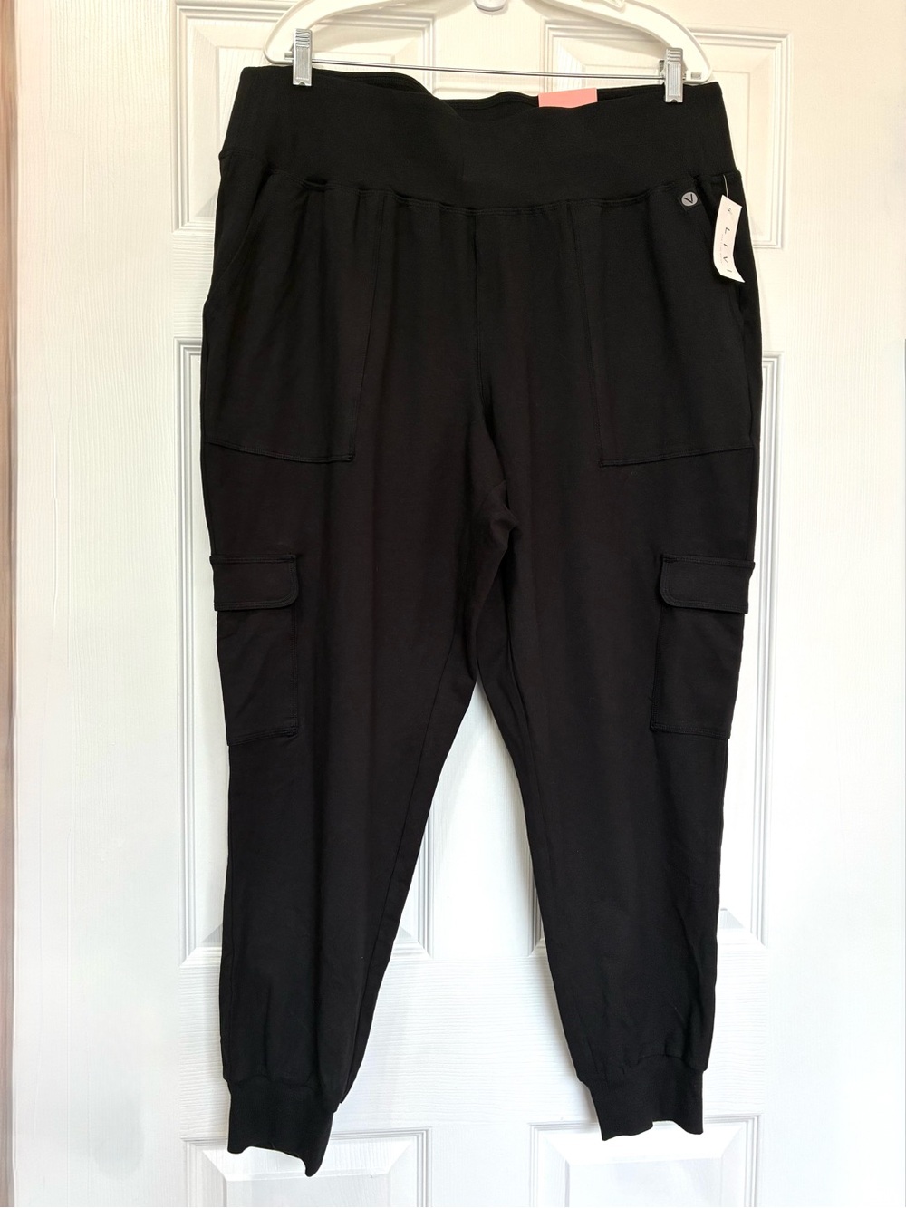 Livi Lane Bryant Cargo Jogger Pant Womens 18/20 Black Pockets Pull On Active